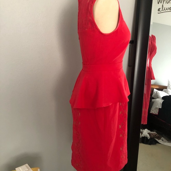 BCBG RED DRESS - Picture 5 of 9